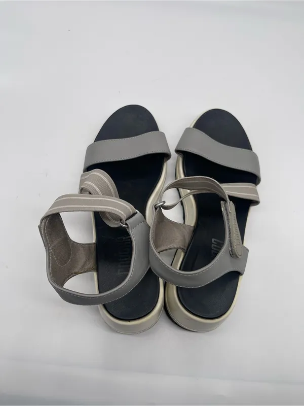 Cougar Platform Sport Sandal in Gray and Cream - Image 4