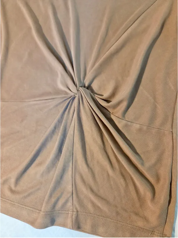 Time and Tru Women’s Ribbed Twist Front Knot T-Shirt Brown Mocha Size S 4-6 W-18 - Image 4