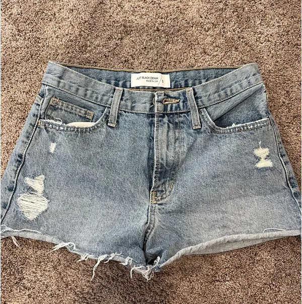 Just Black Denim Shorts Jean - Image 4