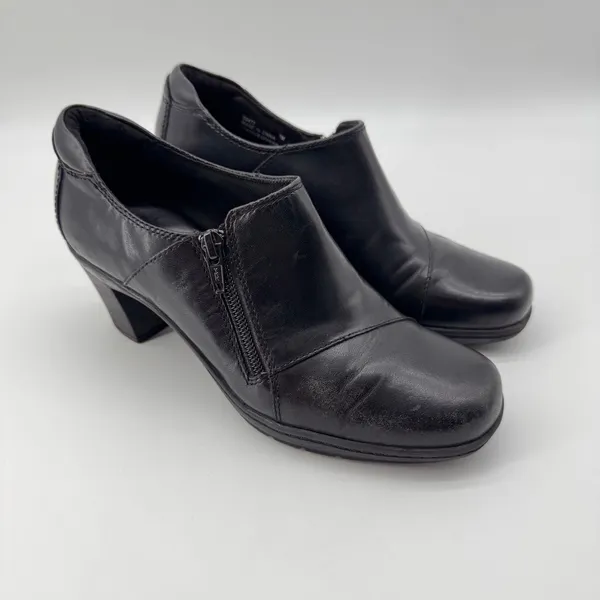 Clarks Bendables Booties Womens‎ 7M Black Leather Side Zip Block Heel Comfort - Image 4