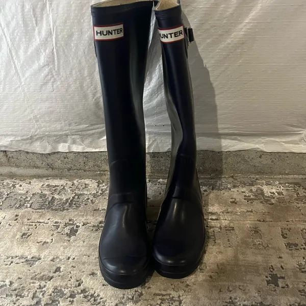 Hunter Dark Purple Tall Rain Boots Size 5 Women's 36 EU - Image 2