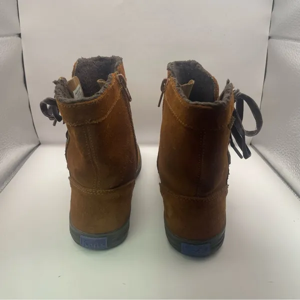 Keds Faux Fur Lined Boots with Bow Accent size 6 - Image 3