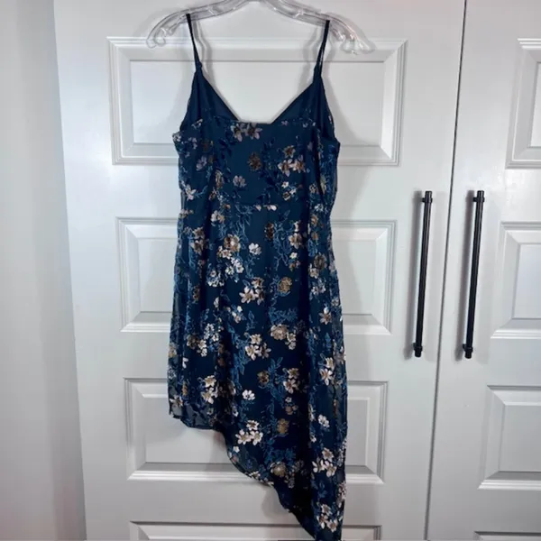 Lulus Blue Floral Asymmetrical Hem Slip Dress Size M - Image 3