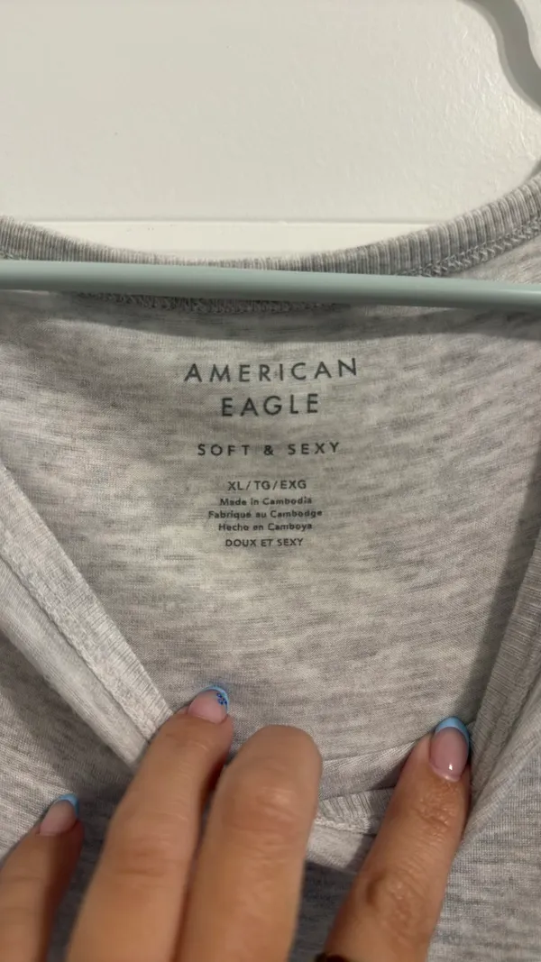 American Eagle Soft & Sexy Outfitters Pocket Tee - Image 3