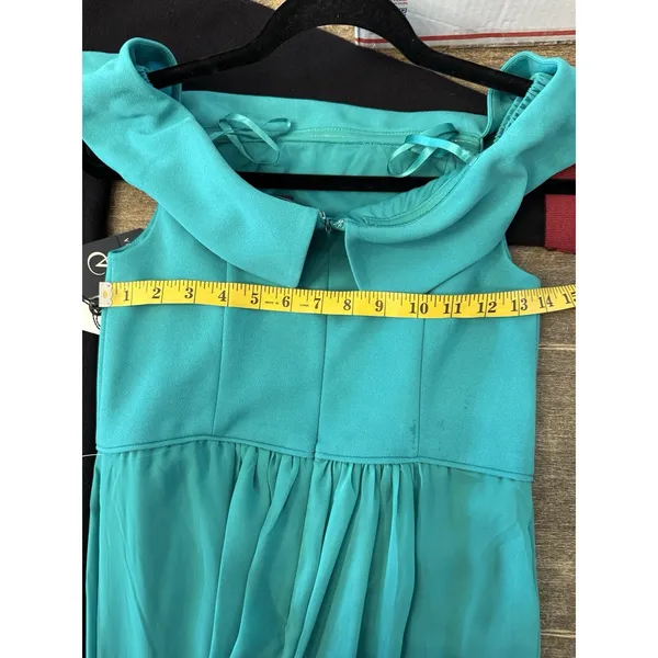 Adrianna Papell Women's‎ Green Off The Shoulder Crepe Chiffon Gown Size 2 NWT - Image 9