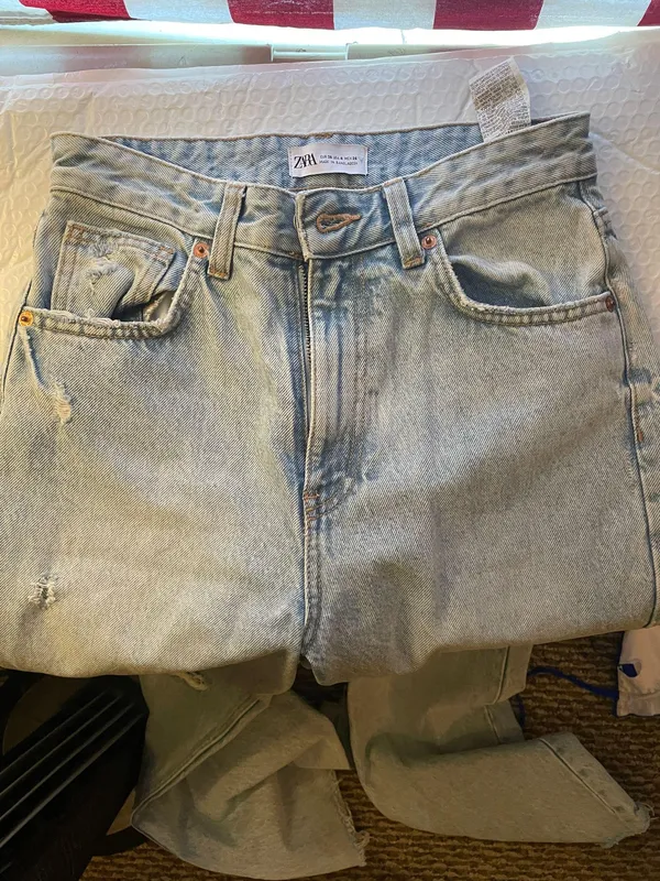 Zara Jeans - Image 2