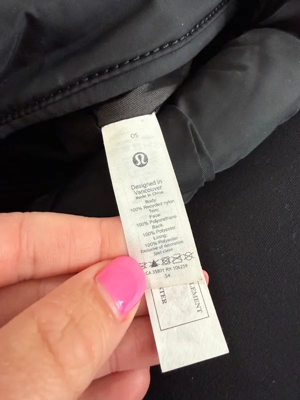 Lululemon Gathered Handle Crossbody Bag  - Image 8