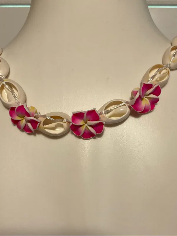 Pink Flower Shell Necklace - Tropical Beaded Necklace - Image 2