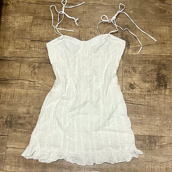 Princess Polly White Eyelet Lace Ruffle Hem Bustier Mini Dress US 4 - Image 2