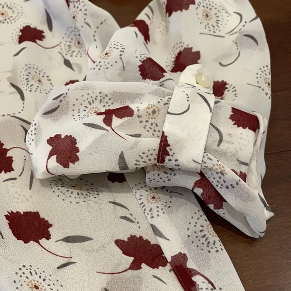 Ann Taylor White Red Floral Top - Image 4