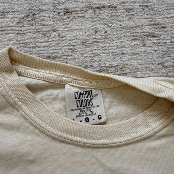 Comfort Colors Cream Tiger Graphic Tee (Size Large) - Image 5