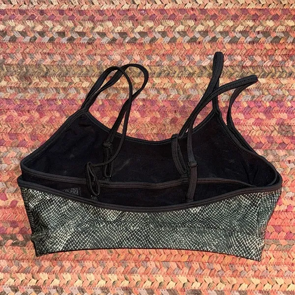 Nwot Good American Double Layer Sports Bra - Image 3