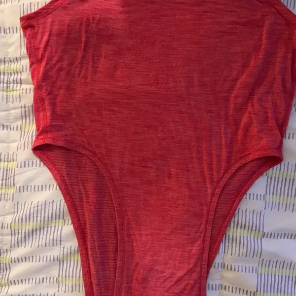 Lululemon tank - Image 3