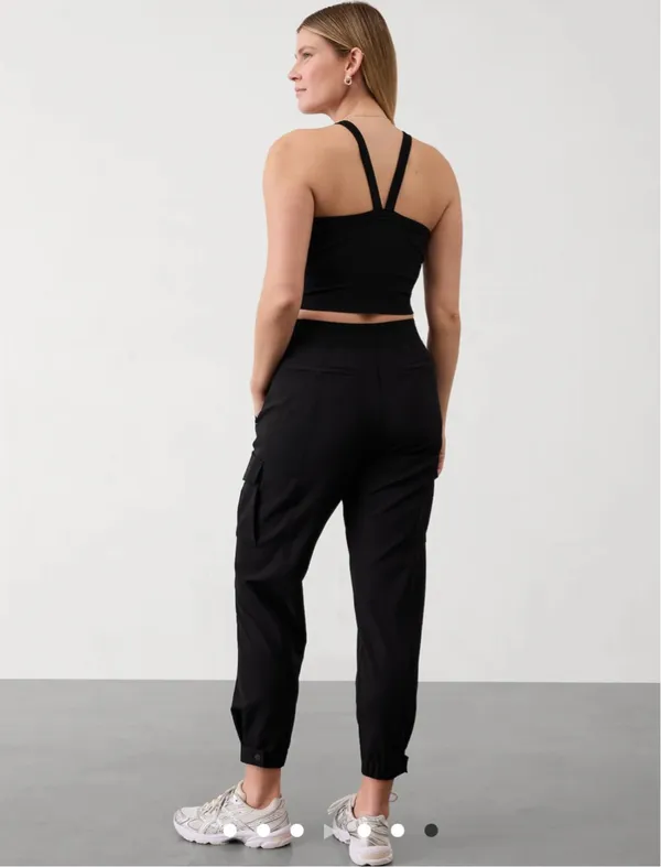 Athleta Brooklyn Cargo Joggers - Image 5