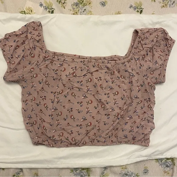 American Eagle Floral Top‎ - Image 2