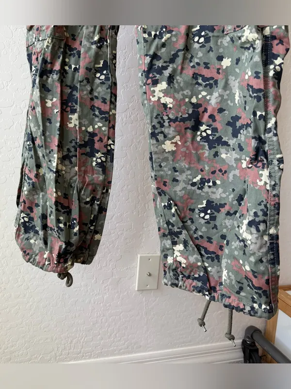 Levi’s ‘94 Baggy Camo Cargo Jean - Camo Tea Leaf - Image 4