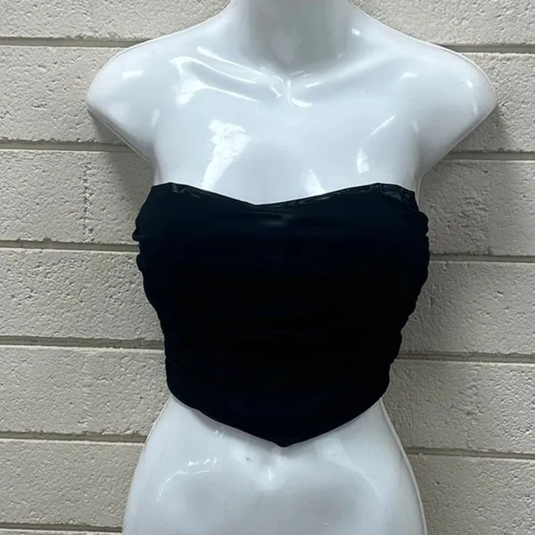 Princess Polly Black Strapless Top size 2 - Image 6