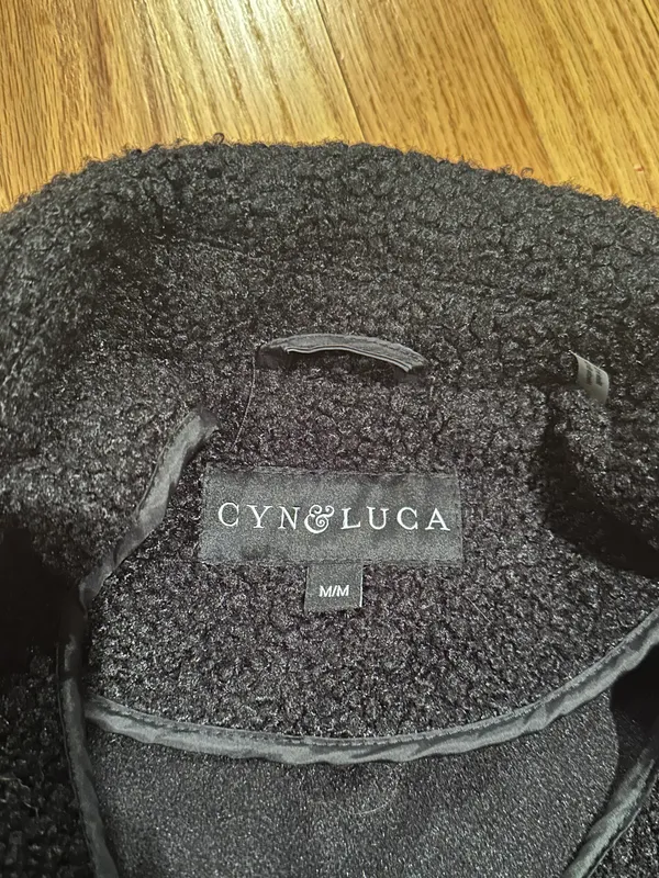 Black Shacket Jacket Size M - Image 2