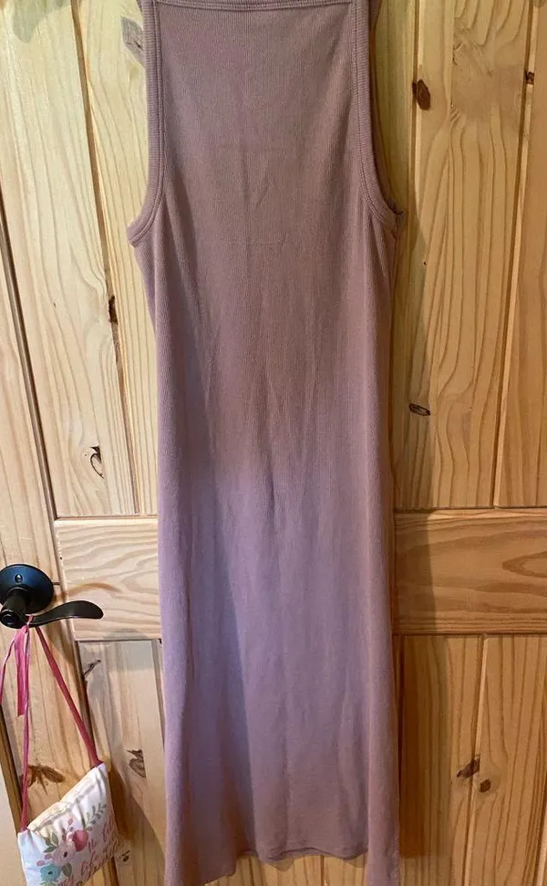 Old Navy Mauve Maxi Dress - Image 4
