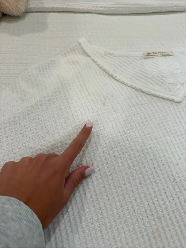 Free people we the free oversized white top! - Image 4