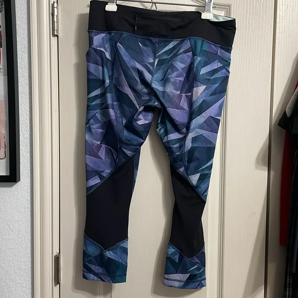 Lululemon Pace Rival Crop Pretty Prism Multi Leggings Athleisure‎ Gym Running - Image 5