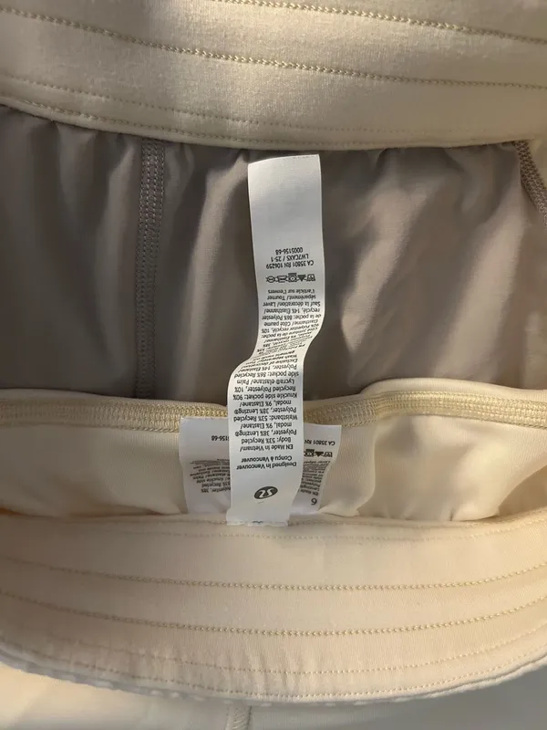 Lululemon X Peleton buttercream shorts  - Image 3
