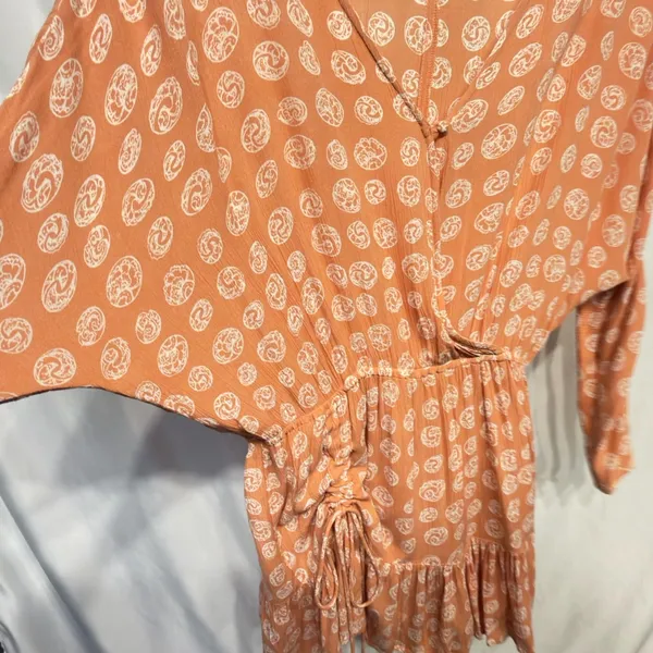 Amuse Society Spellbound Woven Mini Dress Ruched Long Sleeve Ruffle Peach Medium - Image 4
