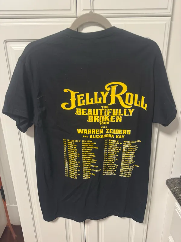 Gildan Jelly Roll Medium Concert Tshirt - Image 2