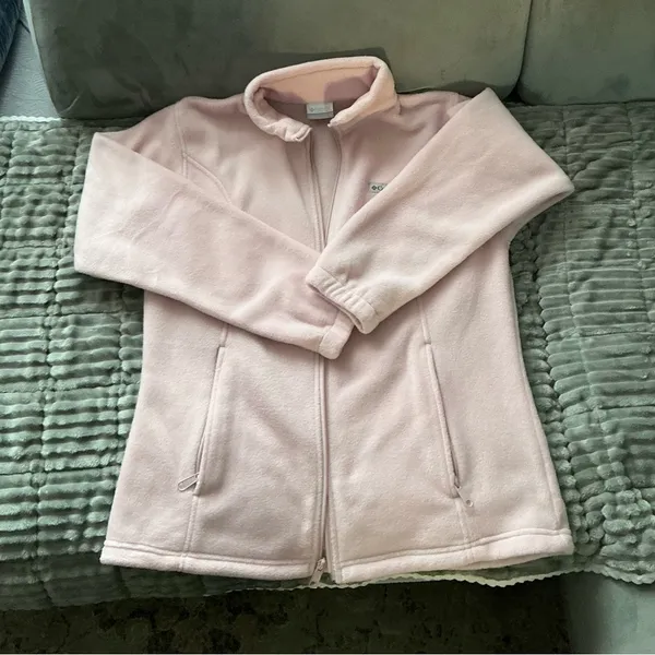 Columbia Pink Jacket Cozy and Durable for Chilly Days - Image 10