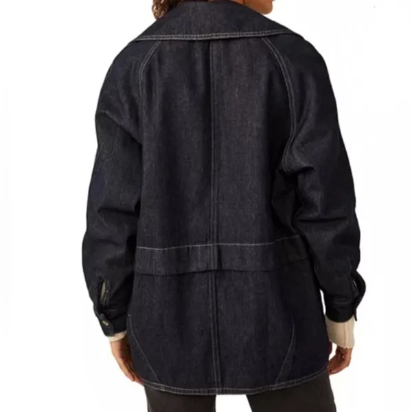 Free People Denim Car Denim Jacket. Size medium - Image 3