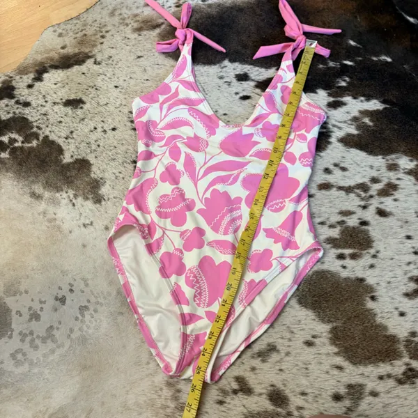 KATE SPADE Shoulder Bow Tie V-Neck One Piece Swimsuit In Surf Pink Size‎ Medium - Image 4