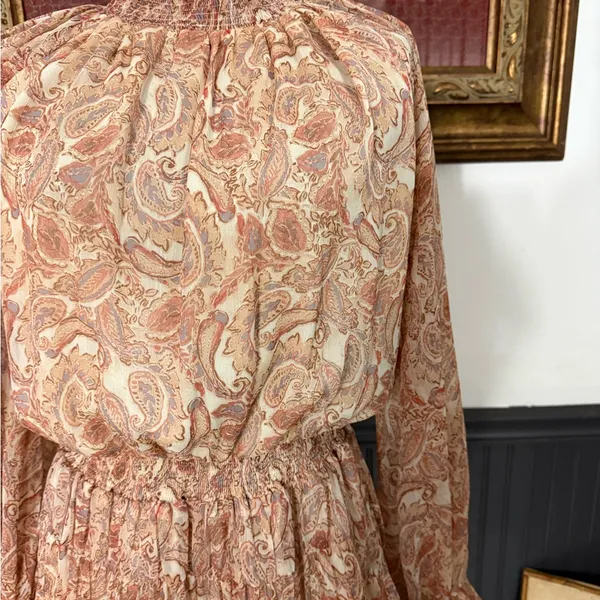 FATE Paisley Smocked Ruffle Neck Balloon Sleeve Flounce Mini Dress Sz S🧡🍄 - Image 4