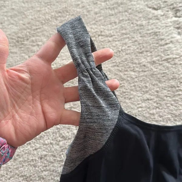Lululemon back‎ and gray tank top size 4 - Image 6
