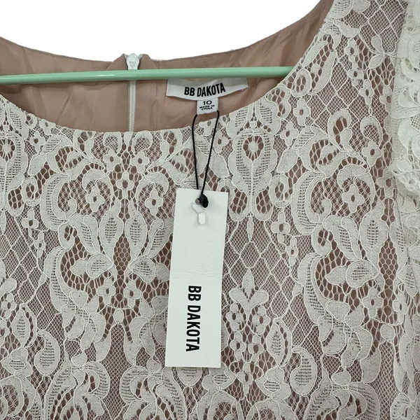 BB Dakota size 10 ivory lace overlay‎ dress new with tags zip up rear - Image 6