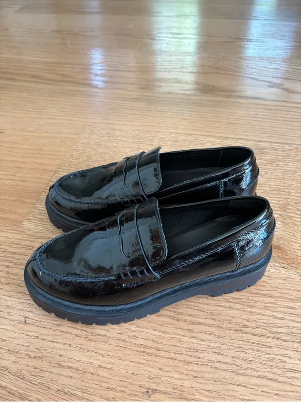 Geox Black Patent Leather Loafers - Image 5