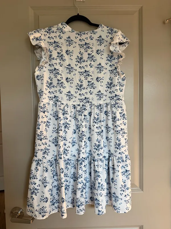 SheIn Floral dress - Image 3