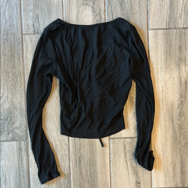 ILLA ILLA Black Gathered Long Sleeve Top - Image 6