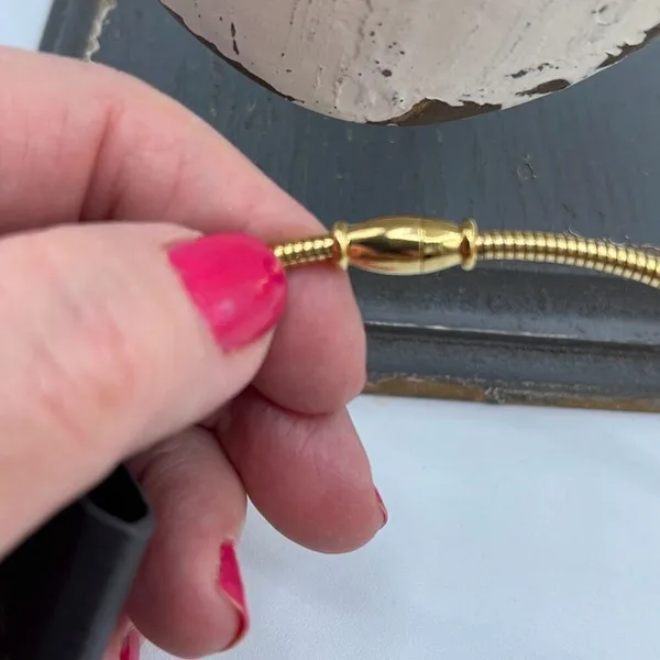 NWT Blanche & Co. choker. Sliding puffed sliver moon. 16” long Gold - Image 5