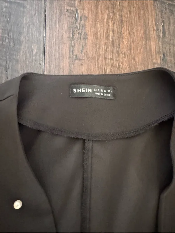 SHEIN Black Open-Front Blazer with Pearl Studs Size Small - Image 4