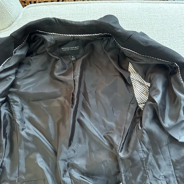 Banana Republic Blazer - Image 3