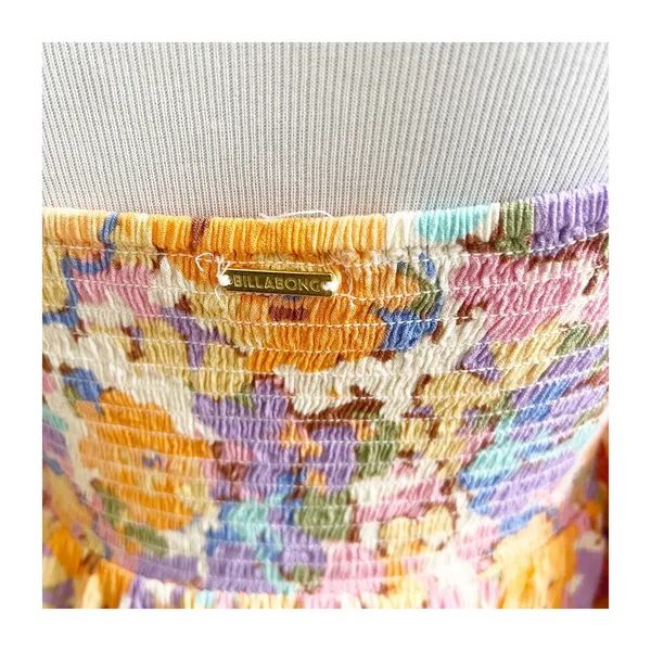 Billabong Blouse Womens Medium Multicolor Floral Smocked Cropped Sweetheart Neck - Image 10