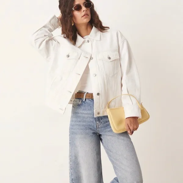 Abercrombie & Fitch White Denim Trucker Jacket Oversized Fit Medium - Image 2