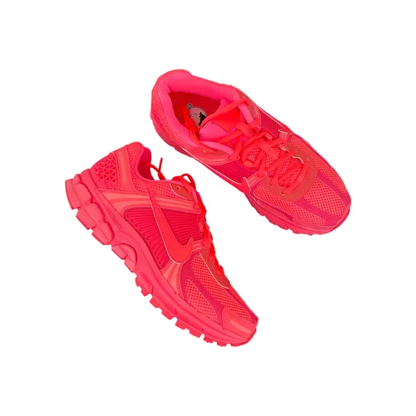 New NIKE Air Zoom Vomero 5 'Hot Punch’ - Image 2