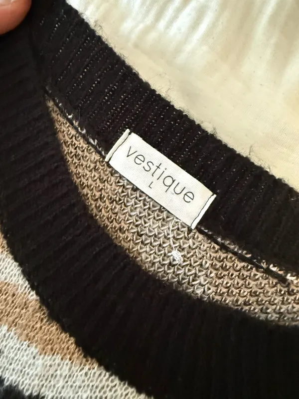 Vestique Sweater - Image 2