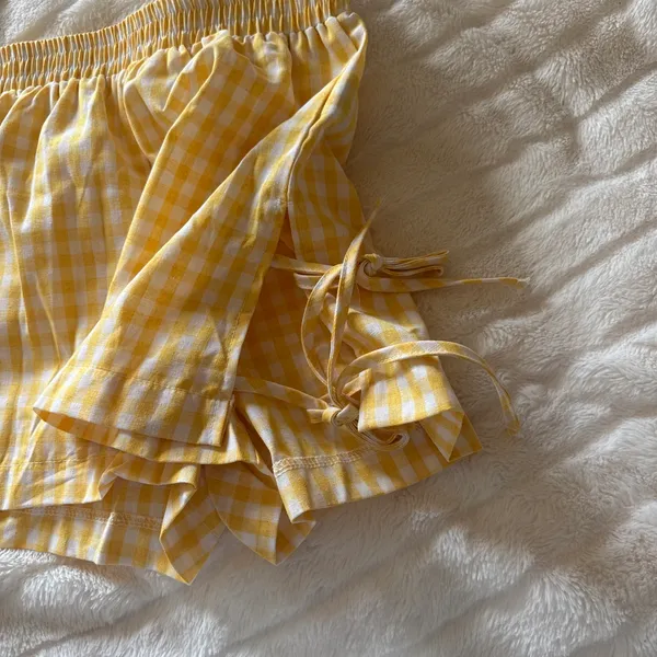 Shein Gingham Set Top & Shorts - Image 4