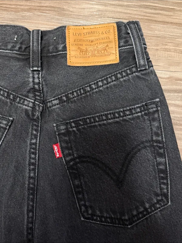 Levi’s Premium Ribcage Wide Leg Jeans W23 L32 Black Big E Zip Fly $110 - Image 6