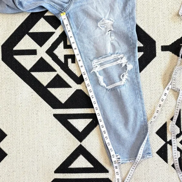 American Eagle Stretch Ripped High Rise Mom Jean in Emotional Blue Size 12 - Image 8