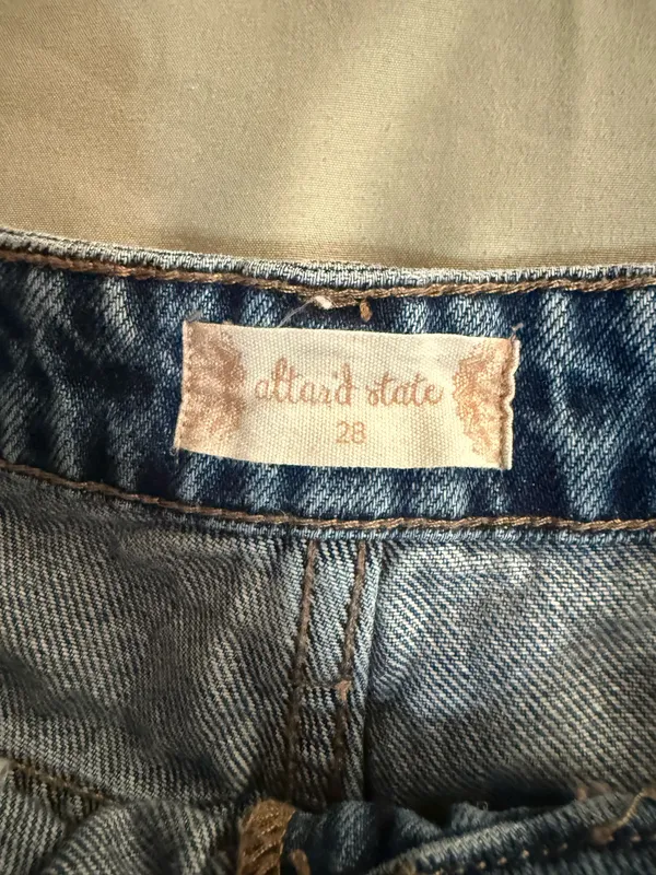 Altar’d state distressed straight leg jeans 28 - Image 2