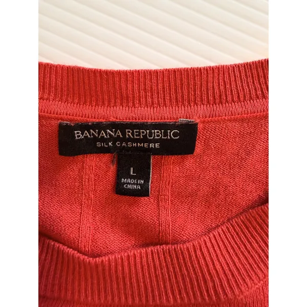 Banana Republic Red Silk‎ Cashmere Crew Neck Long Sleeve Sweater Women's L - Image 5