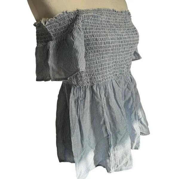 American eagle outfiters stripped Flowy top - Image 2